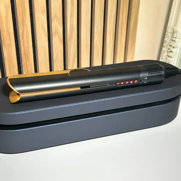 Стайлер-випрямляч для волосся з кейсом Airstrait HT-01 Onyx Black/Gold